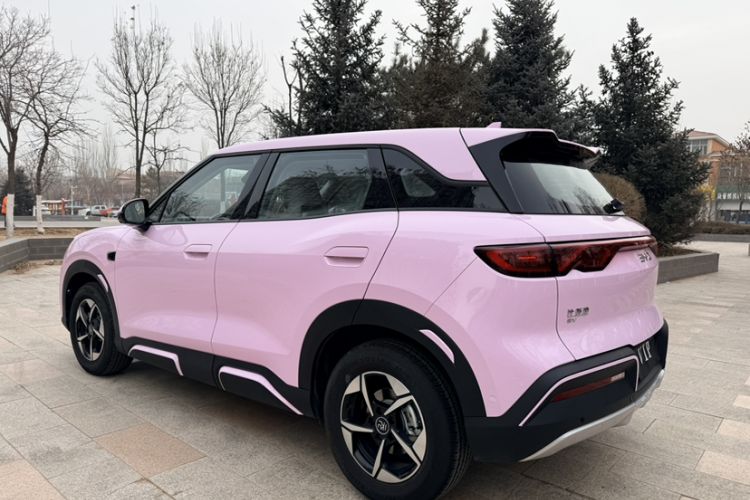 Used BYD Yuan UP 2025 Intelligent Driving Version 401 km Leading Edition