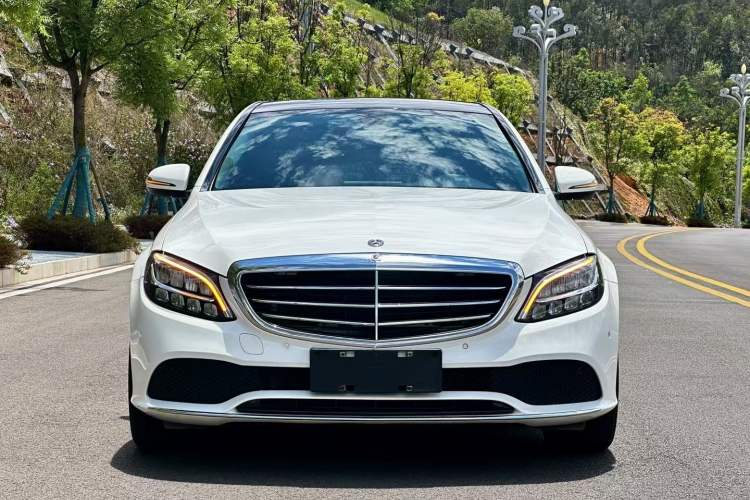 Used Mercedes-Benz C-Class 2021 C 200 L Fashion Model
