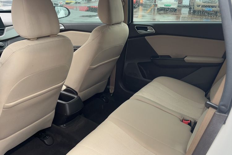 Used Baojun 310W 2017 1.5L Manual Comfort Model China V Standard