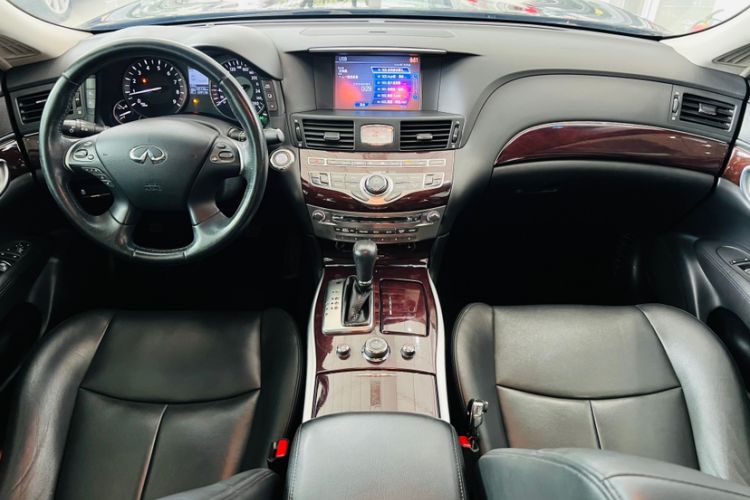 Used Infiniti Q70 2017 Q70L 2.5L Enjoyment Edition
