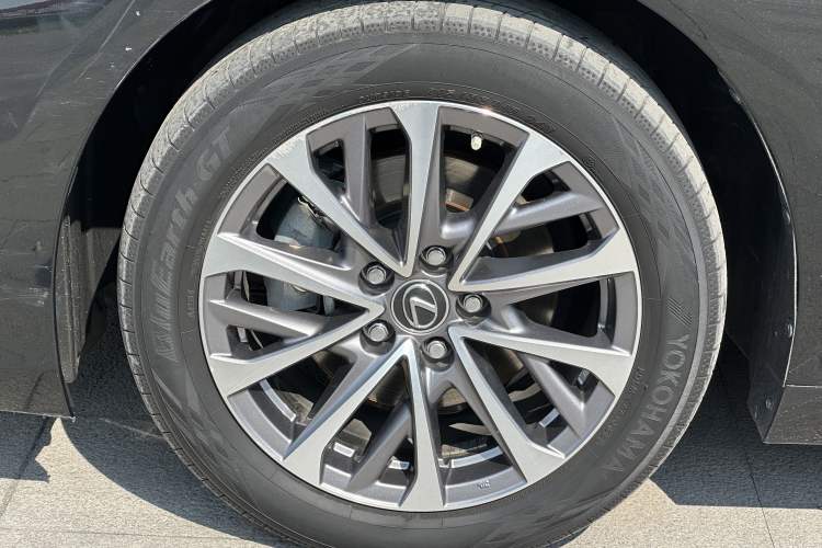 Used Lexus ES 2022 200 Excellence Edition