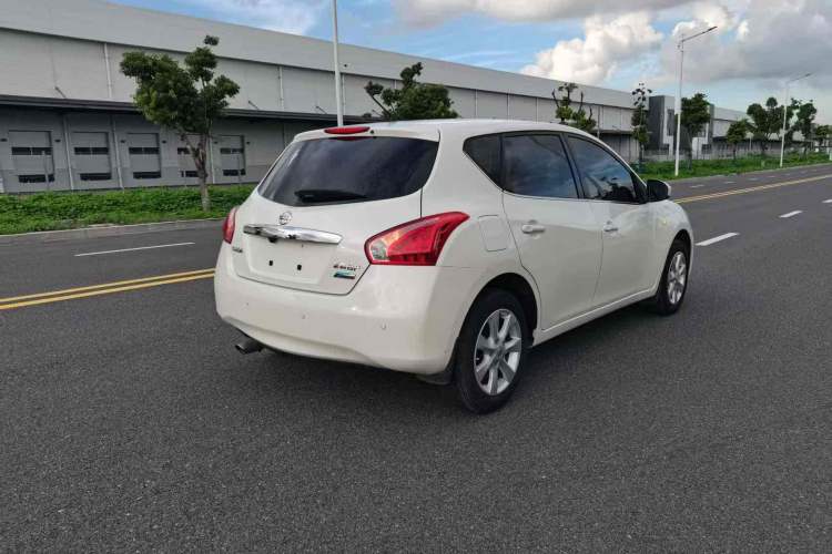 Used Nissan Tiida 2011 1.6L CVT Comfort Model
