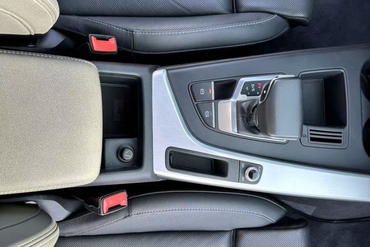 Used Audi A4L 2020 40 TFSI Fashion Dynamic Model
