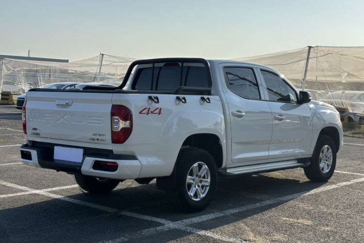 Used SAIC MAXUS T60 2017 2.0T Gasoline Automatic 4x4 High-Ride Elite Standard Cabin
