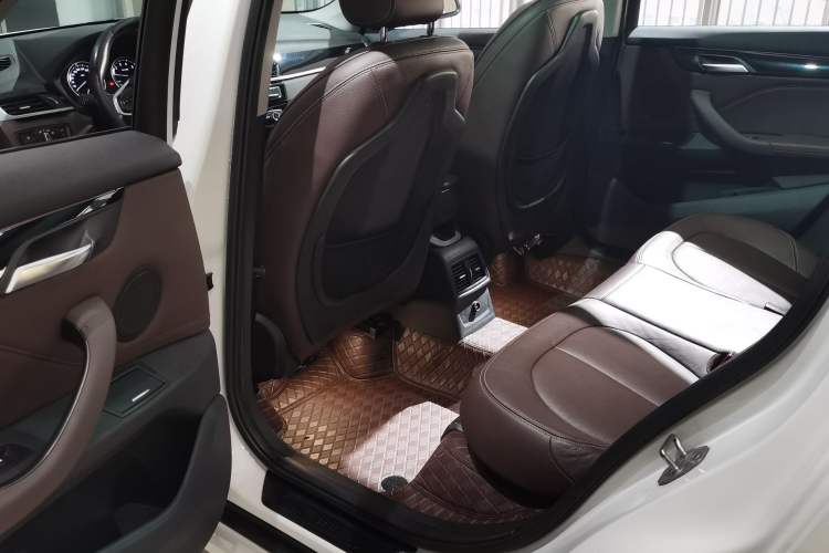 Used BMW X1 2018 sDrive18Li Luxury Model