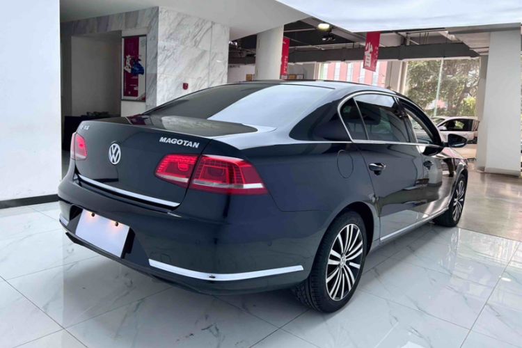 Used Volkswagen Magotan 2013 3.0 FSI Flagship Model
