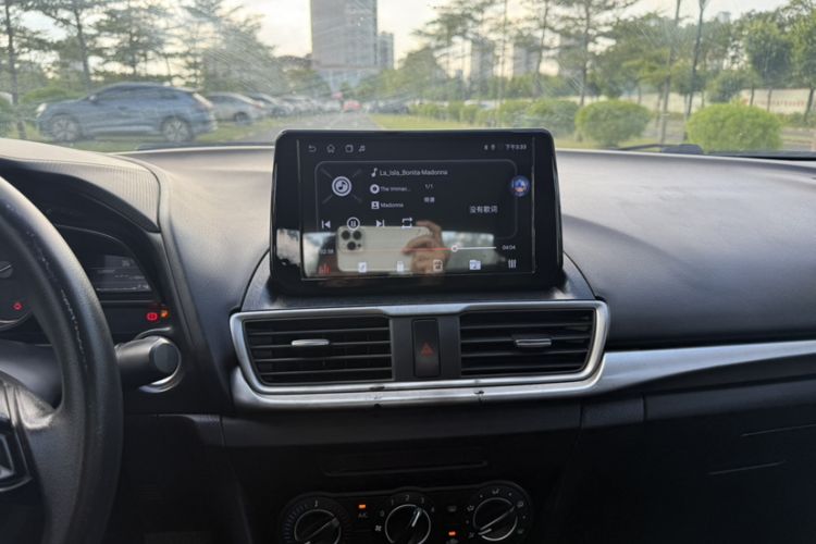 Used Mazda Mazda 3 Axela 2017 Sedan 1.5L Automatic Comfort Model Emission Standard China V
