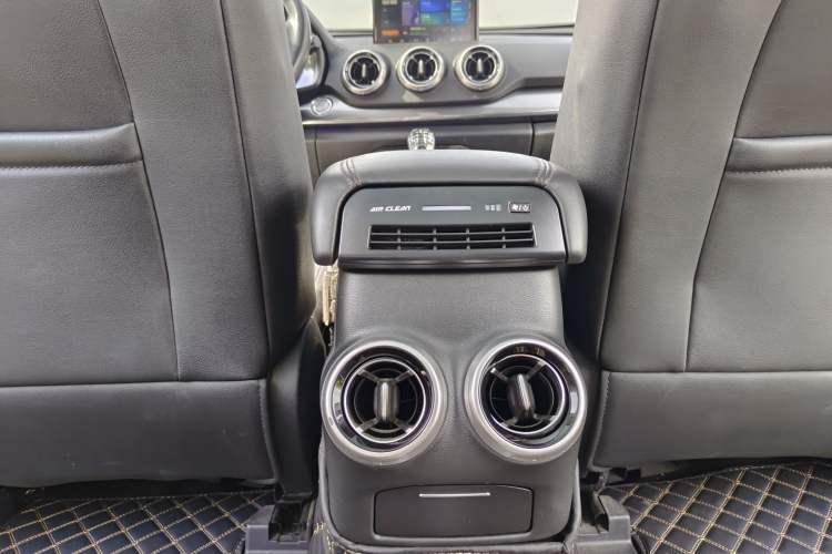 Used Wey VV7 2017 2.0T Flagship Edition
