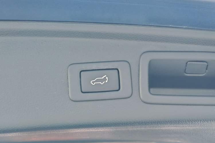 Used Subaru Forester 2013 2.0T Automatic Prestige Navigation Edition