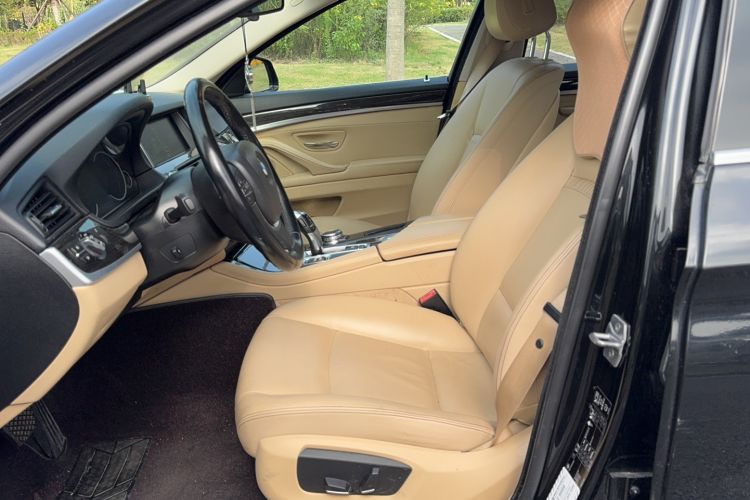 Used BMW 5 Series 2014 525Li Luxury Design Package