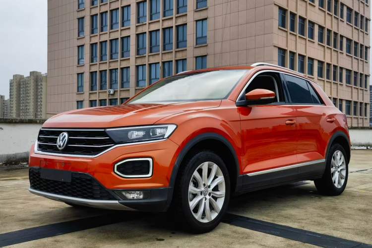 Used Volkswagen T-ROC 2019 230TSI DSG Two-Wheel-Drive Advanced Version China VI Standard
