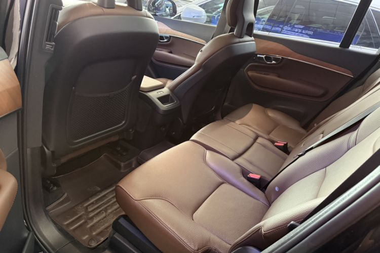 Used Volvo XC90 2022 B5 Smart Drive Luxury Edition 5 Seats