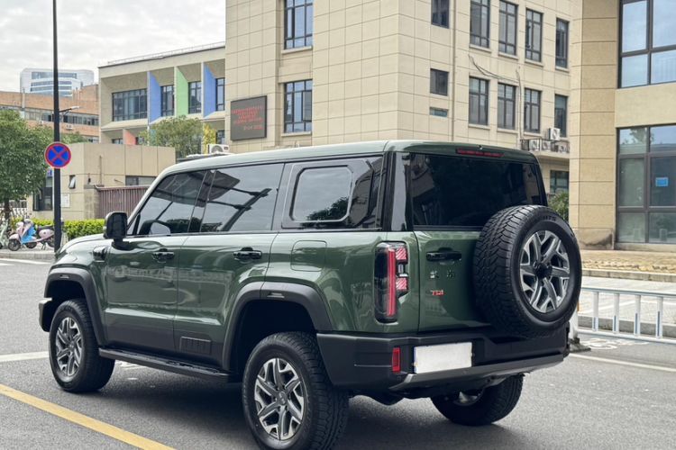 Used Beijing Auto BJ40 2024 2.0D All-New Blade Hero Crosser
