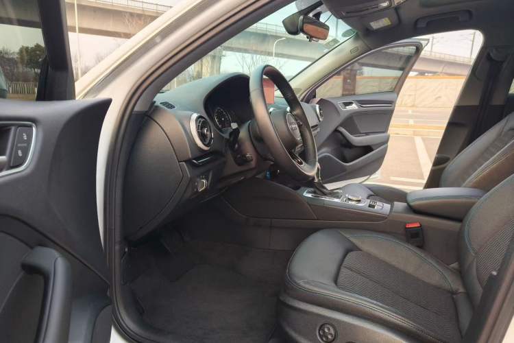 Used Audi A3 2020 Sportback 35 TFSI Fashion Edition China VI Emission Standard
