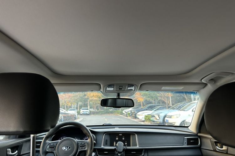 Used Kia K5 2016 1.6T Automatic LUX
