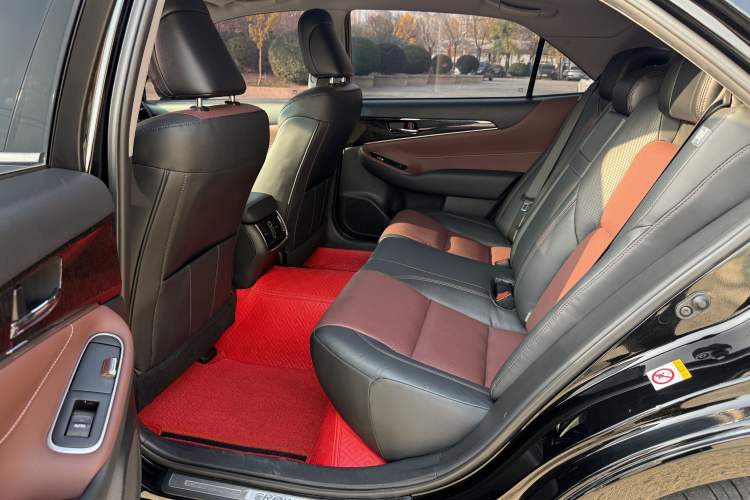 Used Toyota Crown 2018 2.0T Sport Edition
