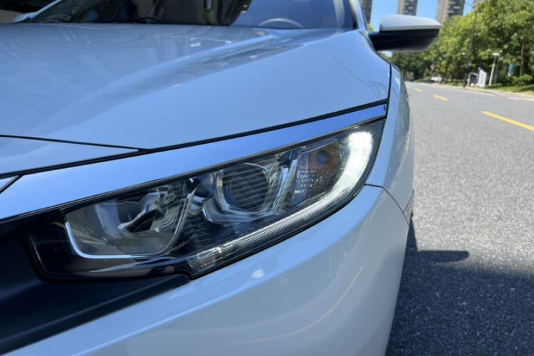 Used Honda Civic 2016 180TURBO CVT Comfort Version
