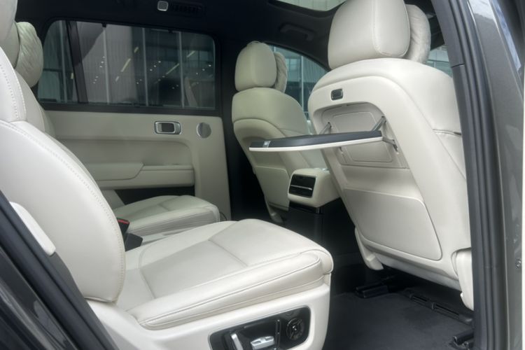 Used Li Auto L9 2022 Max model
