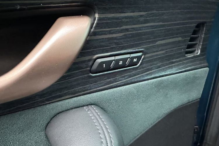 Used Geely Auto Monjaro L 2021 2.0TD DCT EVO Two-Wheel Drive Prestige Version
