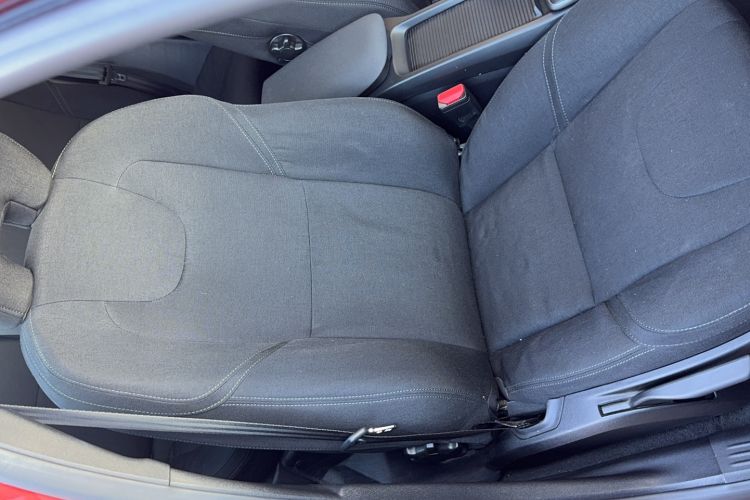 Used Volvo V40 2017 T3 Smart Edition