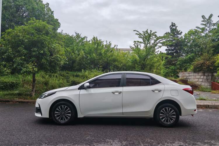 Used Toyota Corolla 2017 Revised Version 1.2T S-CVT GL
