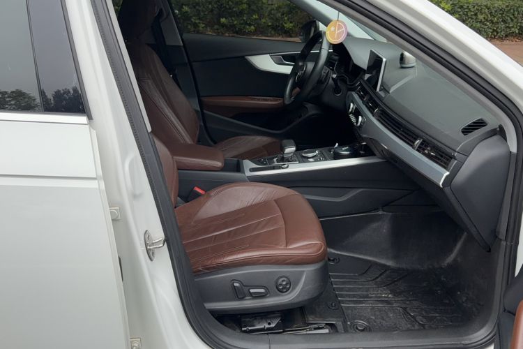 Used Audi A4L 2019 40 TFSI Fashion Version China V
