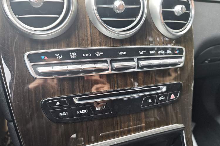 Used Mercedes-Benz GLC 2016 GLC 260 4MATIC Dynamic Edition
