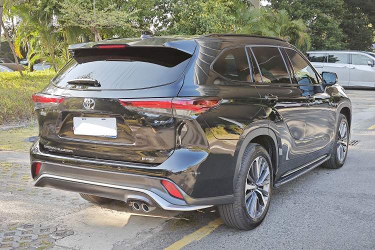 Used Toyota Crown Land Cruiser 2024 2.5L HEV Four-Wheel Drive Premium Edition
