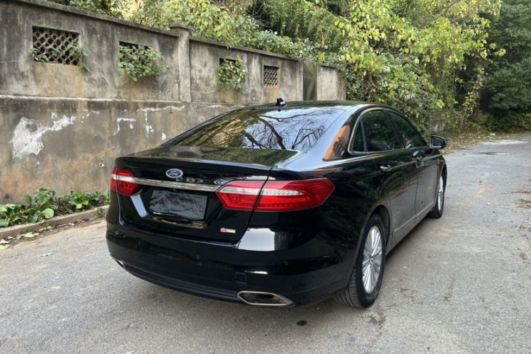 Used Ford Taurus 2017 EcoBoost 245 Fashion Edition