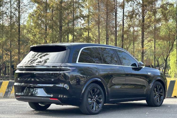 Used Li Auto L8 2023 Pro Model