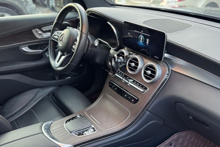 Used Mercedes-Benz GLC 2020 GLC 300 L 4MATIC Dynamic Edition