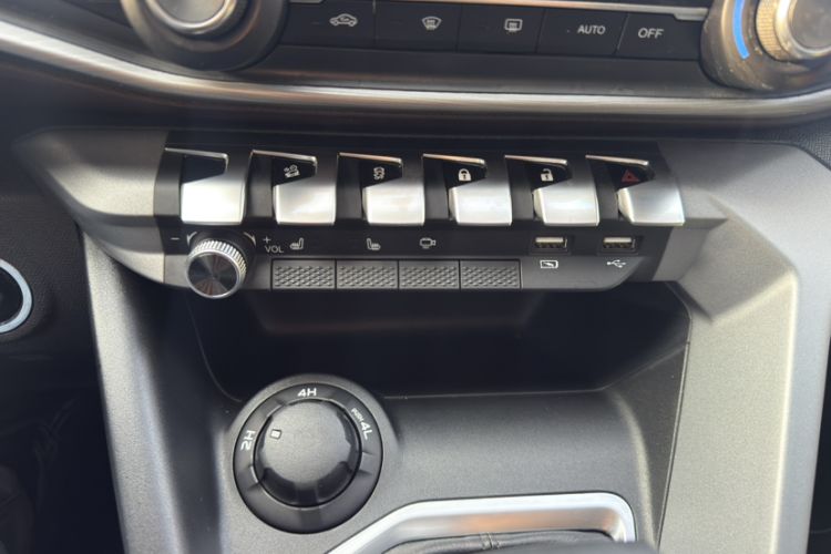 Used Chana F70 2022 2.4T Gasoline Automatic 4x4 Excellence Edition Standard Wheelbase 4K22D4T
