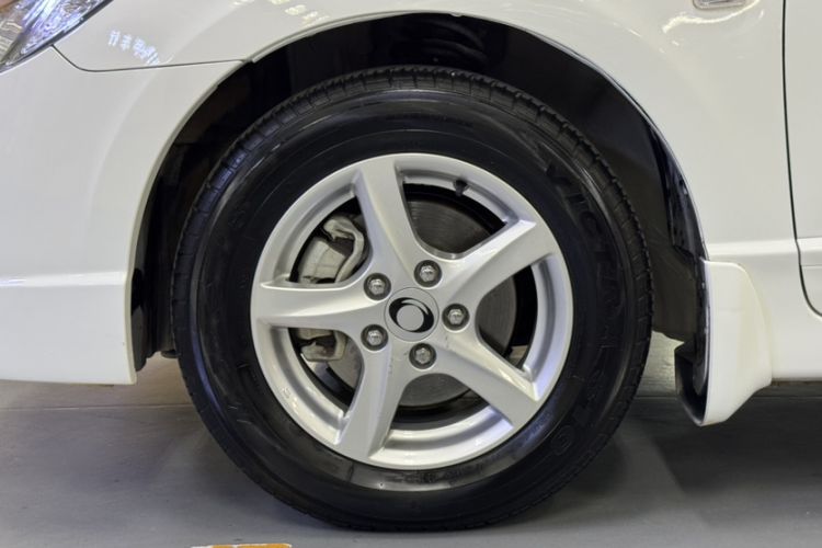 Used CIIMO CIIMO 2015 1.8L automatic comfort version