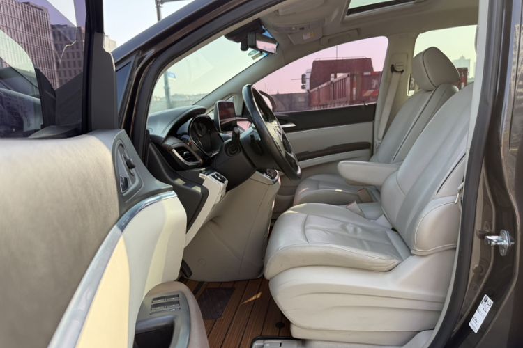 Used Buick GL8 2020 Land Business Class 652T Premium Model
