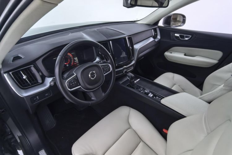 Used Volvo XC60 2018 T5 4x4 Zhiyi Edition