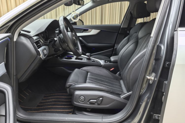 Used Audi A4L 2020 40 TFSI Luxury Dynamic Model