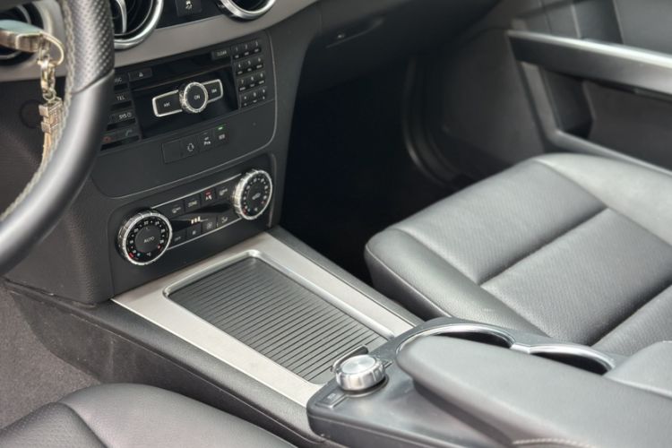 Used Mercedes-Benz GLK-Class 2014 GLK 260 4MATIC Dynamic Model