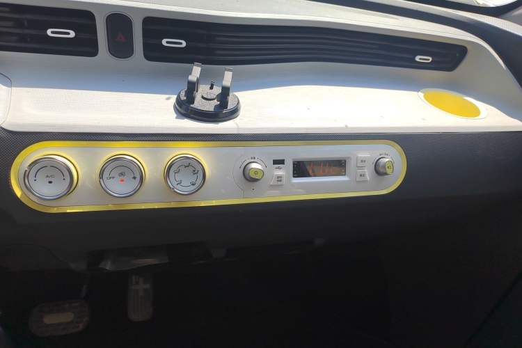 Used Wuling Hongguang MINIEV 2021 Macaron Fashion Model Lithium Iron Phosphate