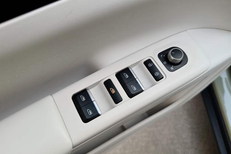 Used  Geome 2025 UP 410km Exploration+ Edition
