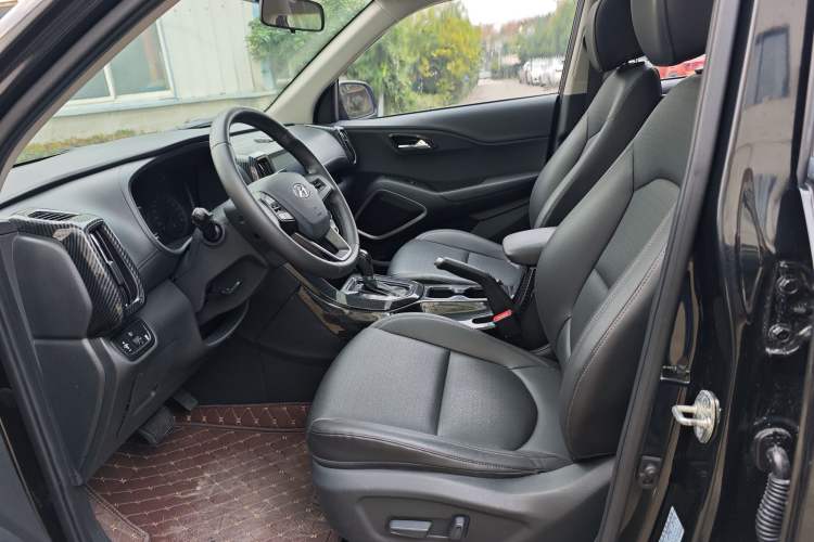 Used Hyundai ix35 2019 2.0L Automatic 2WD Zhiyong·Changxiang Edition China V Standard
