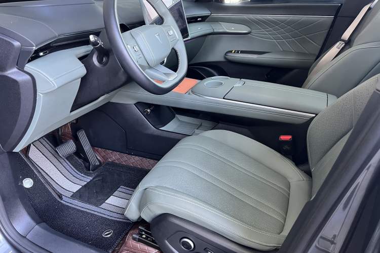 Used Deepal S07 2025 215Max Deep Blue Intelligent Driving AD PRO Range-Extended Version