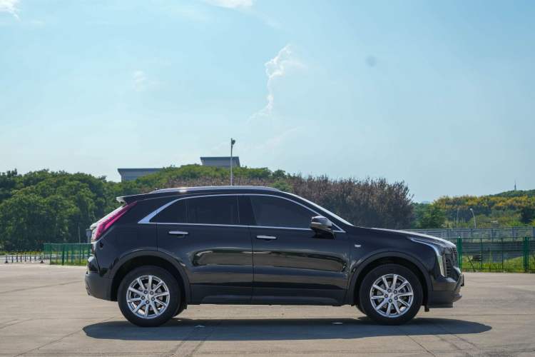 Used Cadillac XT4 2018 28T Two-Wheel Drive Tech Version
