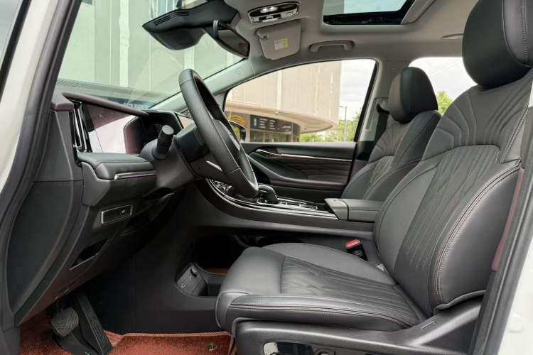 Used GAC Trumpchi M8 2024 Master Series 400T Ultimate Edition
