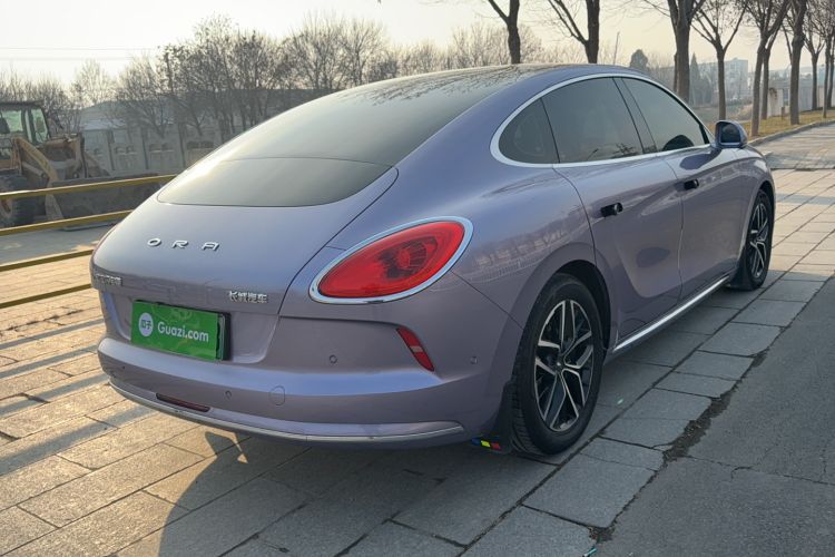 Used ORA Lightning Cat 2022 555 km Luxury Edition
