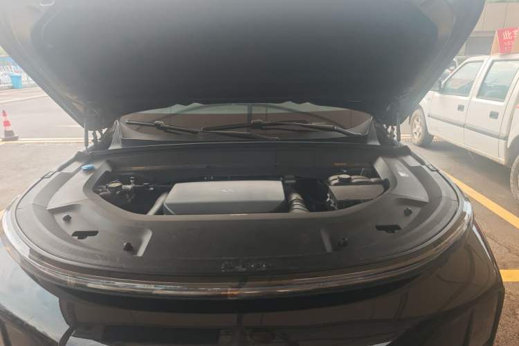 Used Li Auto L9 2024 Ultra Model
