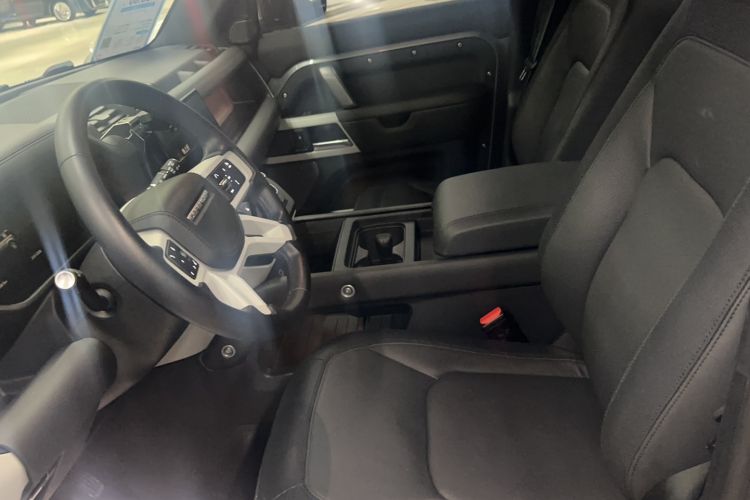 Used Land Rover Defender 2024 110 3.0T P400 X-DYNAMIC HSE
