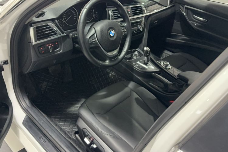 Used BMW 3 Series 2016 320Li Fashion Model
