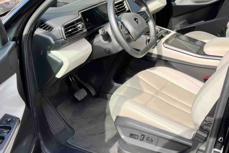 Used Nio ES8 2020 415 km Signature Edition 6-Seater Version