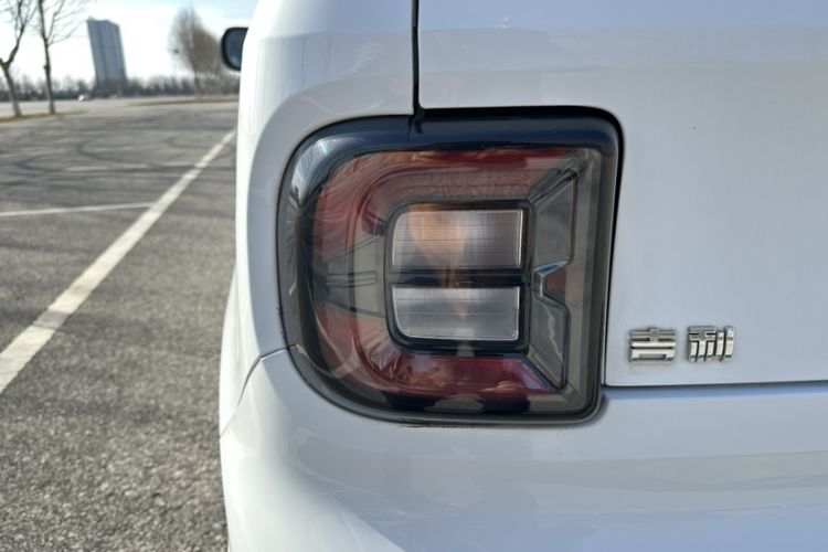 Used Geely Galaxy Panda 2023 Panda Mini 200km Endurance Bear
