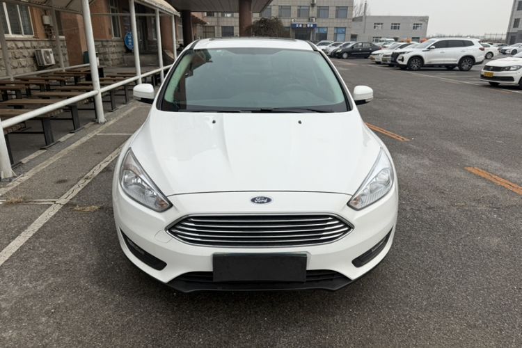 Used Ford Focus 2018 Sedan Classic 1.6L Automatic Trendy SmartDrive Edition